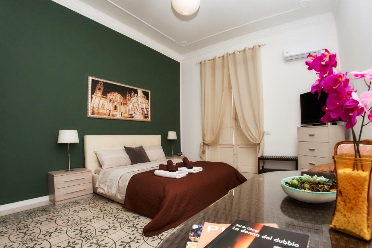 Aragona 74 B&B Palermo Eksteriør billede
