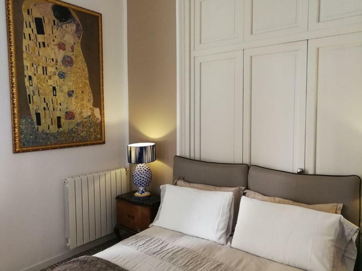 Aragona 74 B&B Palermo Eksteriør billede