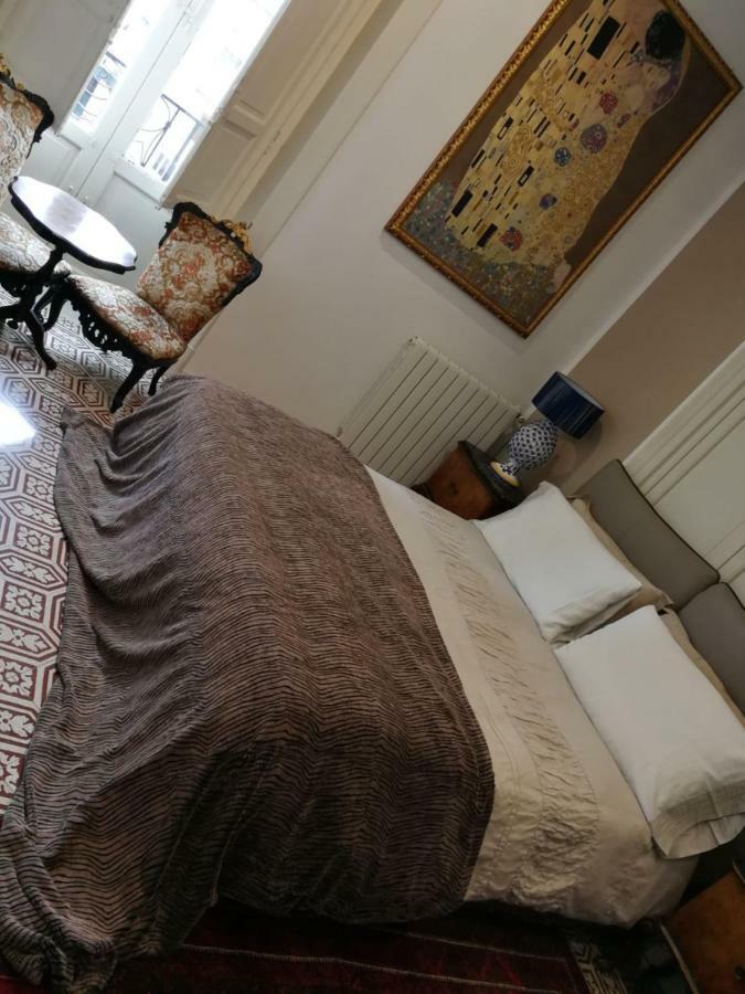 Aragona 74 B&B Palermo Eksteriør billede