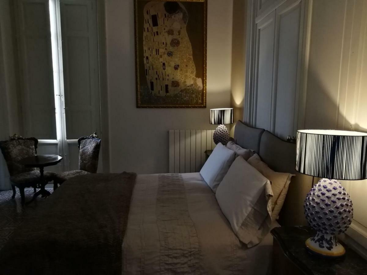 Aragona 74 B&B Palermo Eksteriør billede